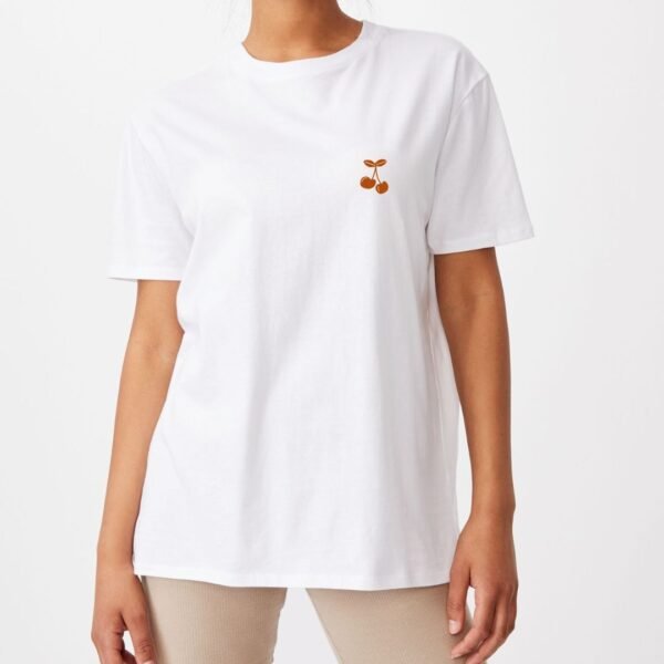 Berryclub - Estilo Oversize Blanco "Berry"