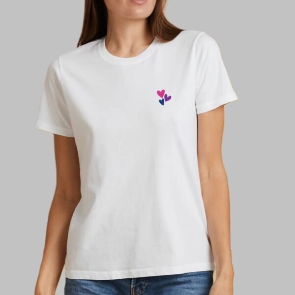 Berryclub - Polo Gráfico color Perla "3 Corazones"